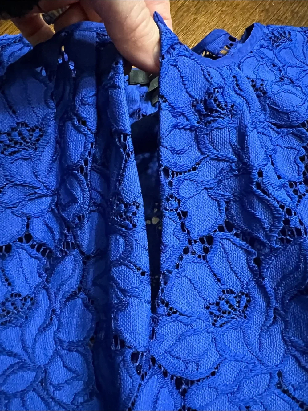 J. Crew Royal Blue Lace Shell Top Size 0 Floral Keyhole Blouse